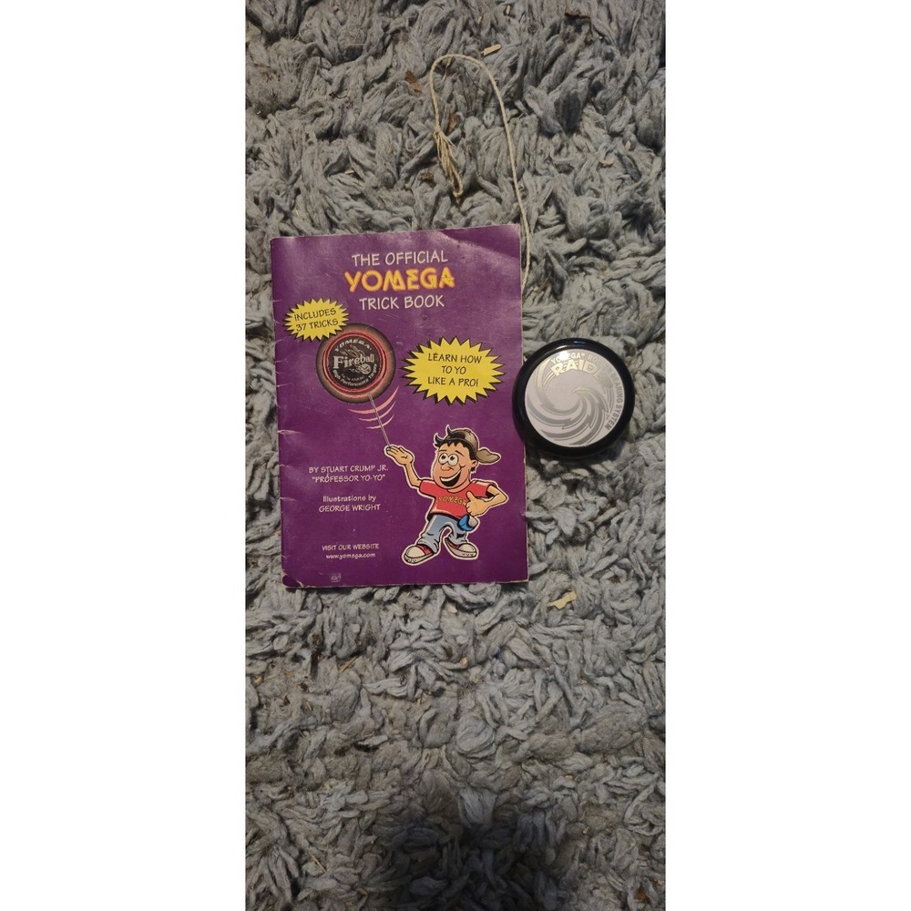 Yomega Raider Yo-Yo + Official Trick Book Ball Bearing YoYo